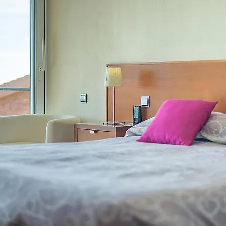 Villa Luxury Beachfront In Tarragona