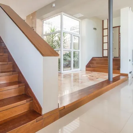 Villa Luxury Beachfront In